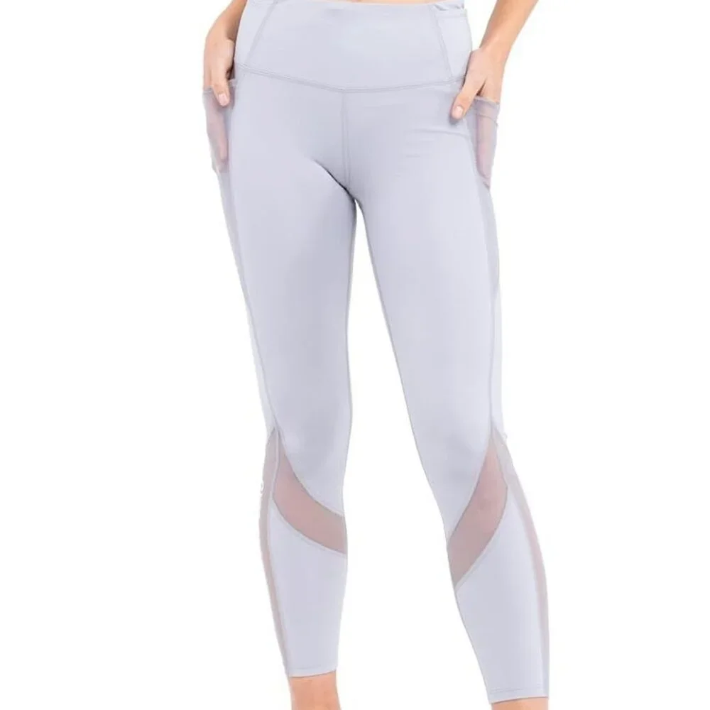 NWT. Gym Aesthetics Women's Training Leggings. Grey. Size L.